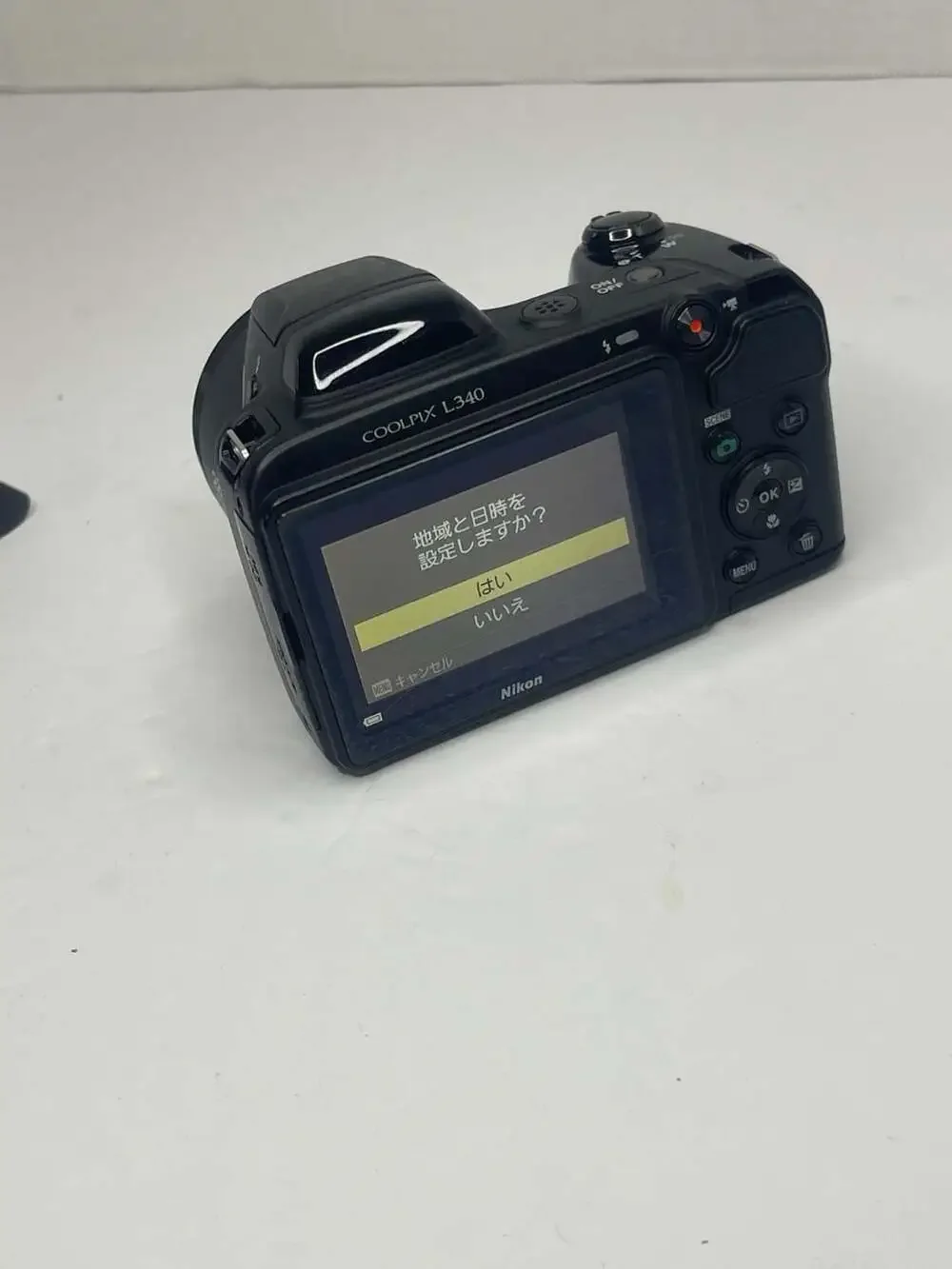 Fujifilm FinePix S4300 14MP Digital Camera with 30x Optical Zoom